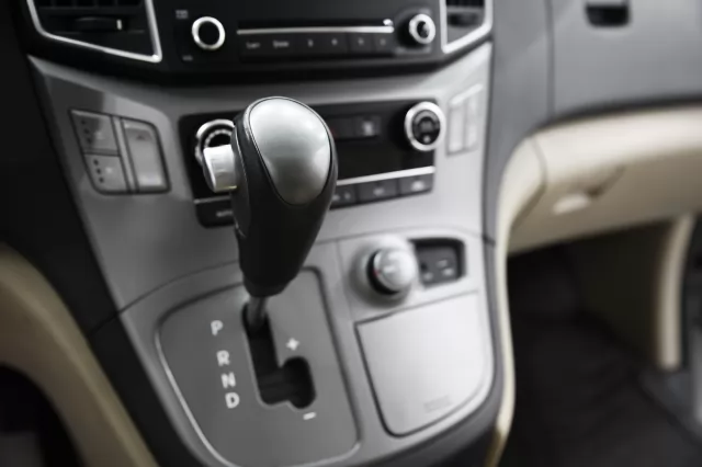 Hyundai Grand Starex 2016