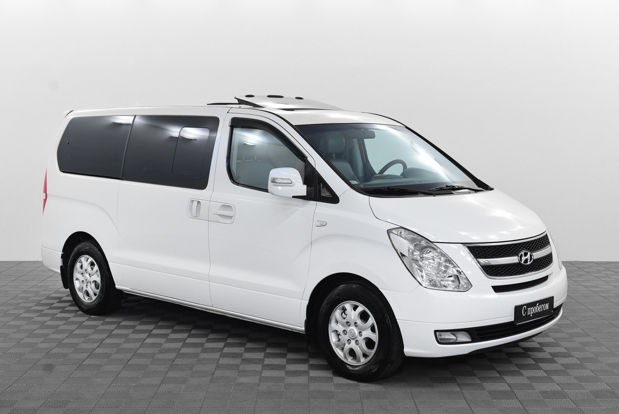 Hyundai Grand Starex 2017