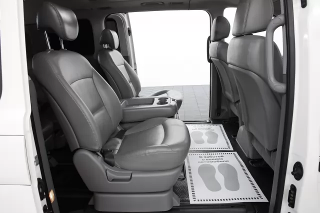 Hyundai Grand Starex 2017
