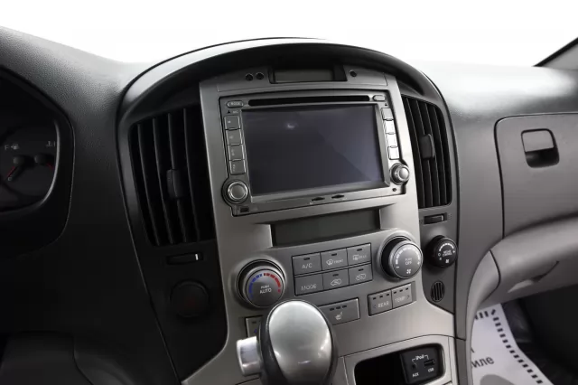 Hyundai Grand Starex 2017