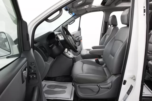 Hyundai Grand Starex 2017