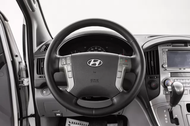 Hyundai Grand Starex 2017
