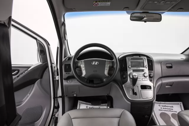 Hyundai Grand Starex 2017