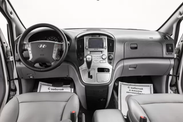 Hyundai Grand Starex 2017