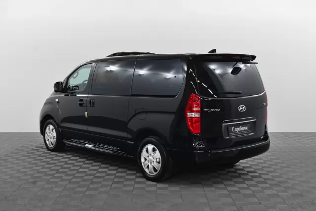 Hyundai Grand Starex 2017