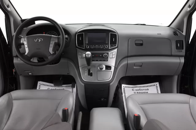 Hyundai Grand Starex 2017