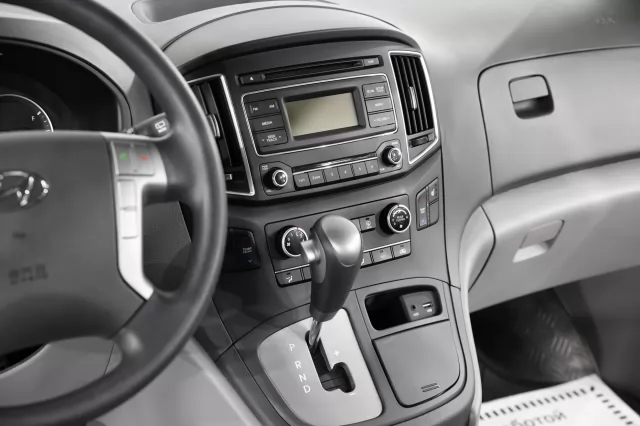 Hyundai Grand Starex 2017