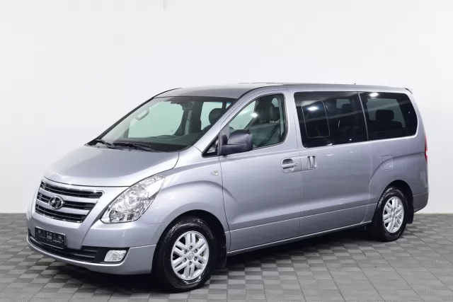 Hyundai Grand Starex 2017