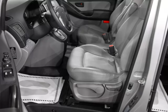 Hyundai Grand Starex 2017