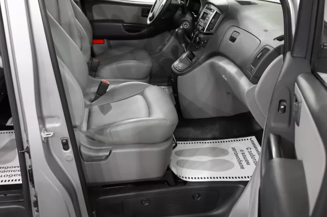 Hyundai Grand Starex 2017