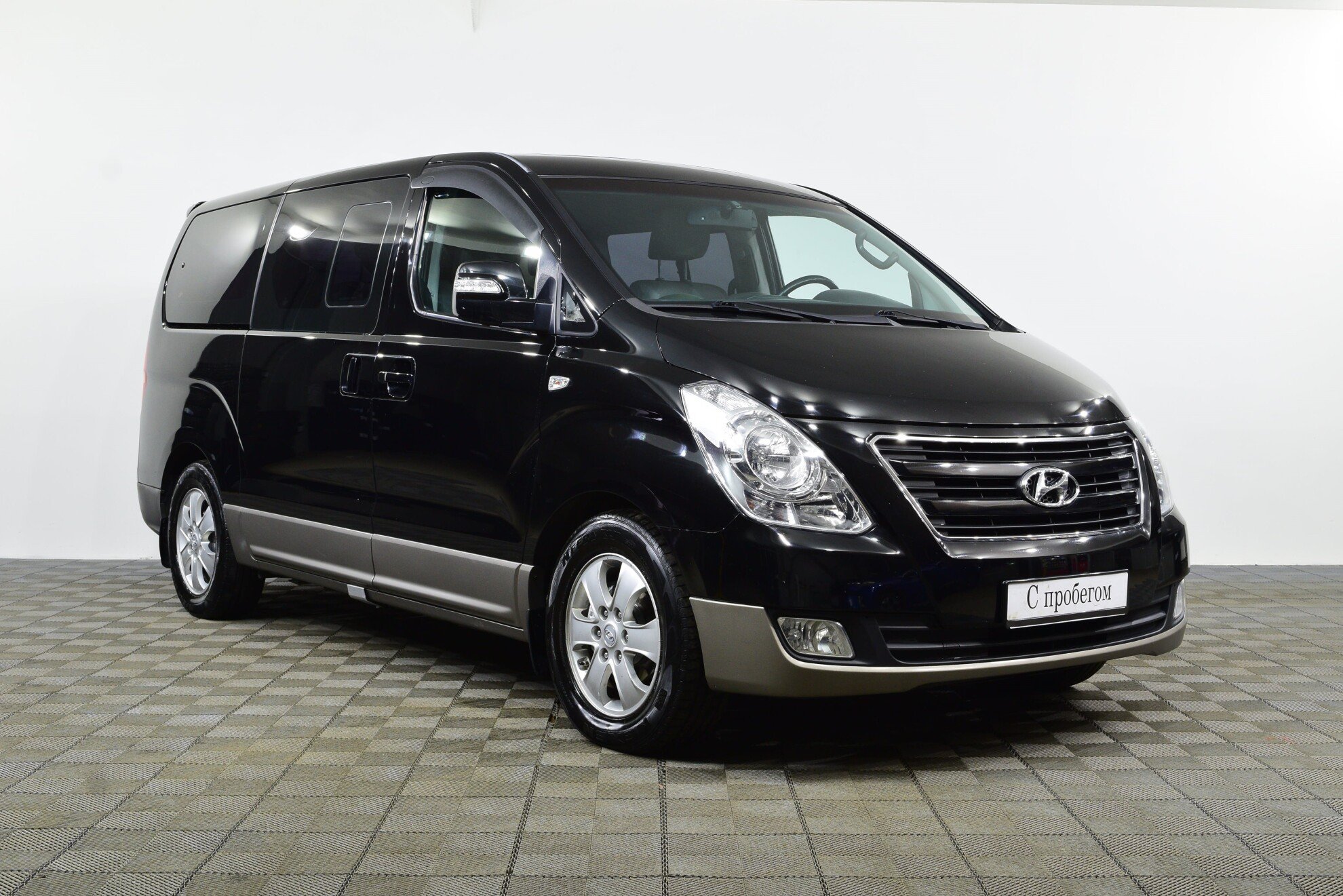 Hyundai Grand Starex 2017