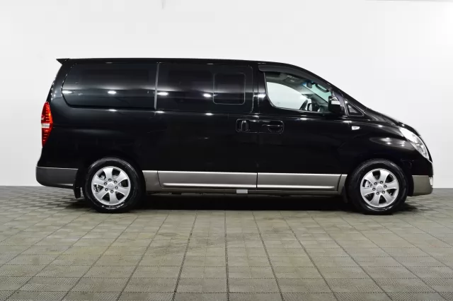 Hyundai Grand Starex 2017