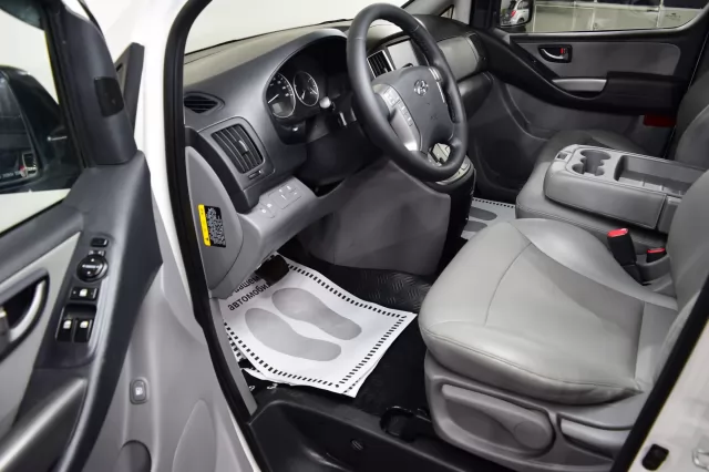 Hyundai Grand Starex 2017