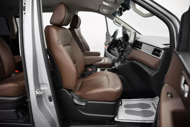 Hyundai Grand Starex 2019