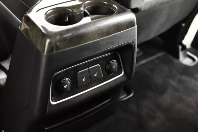 Hyundai Grand Starex 2019
