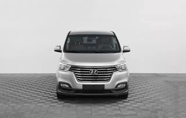Hyundai Grand Starex 2019