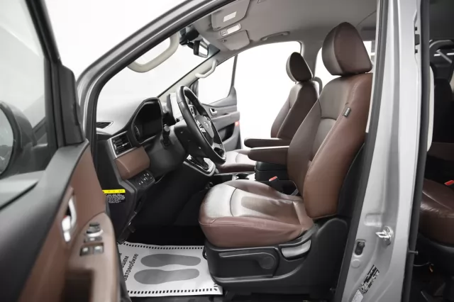 Hyundai Grand Starex 2019
