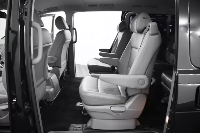 Hyundai Grand Starex 2019