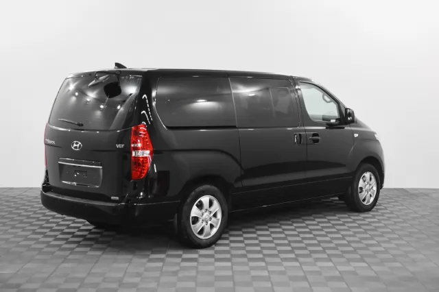Hyundai Grand Starex 2019