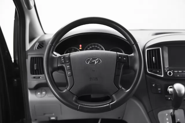 Hyundai Grand Starex 2019