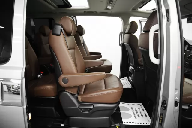 Hyundai Grand Starex 2019