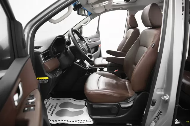 Hyundai Grand Starex 2019
