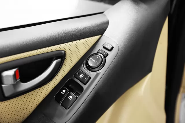 Hyundai Grand Starex 2020