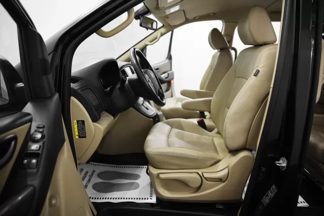Hyundai Grand Starex 2020
