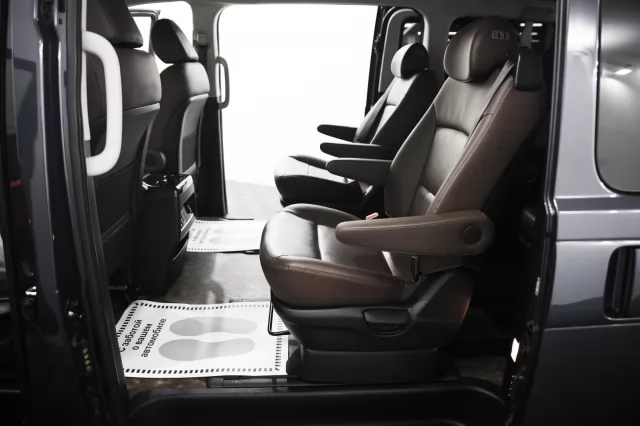 Hyundai Grand Starex 2020