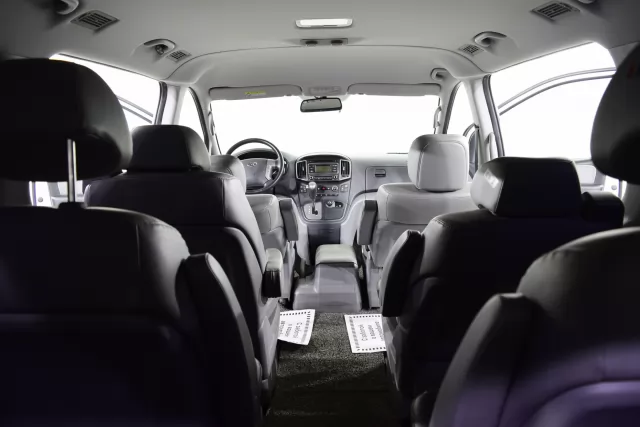 Hyundai Grand Starex 2020