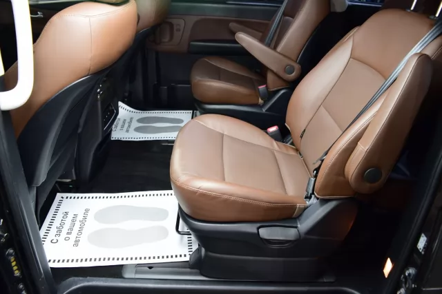 Hyundai Grand Starex 2020