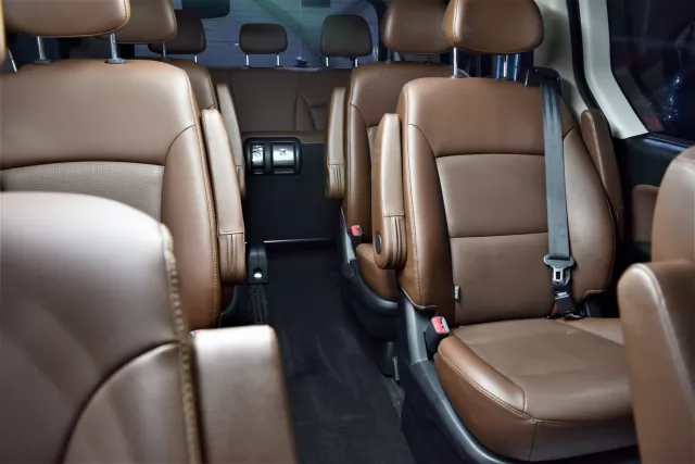 Hyundai Grand Starex 2020