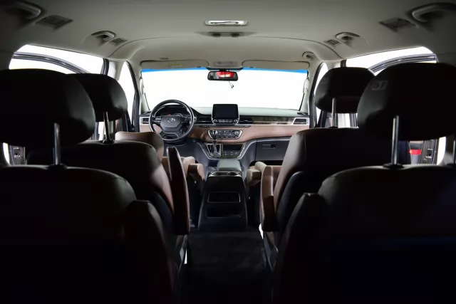 Hyundai Grand Starex 2020