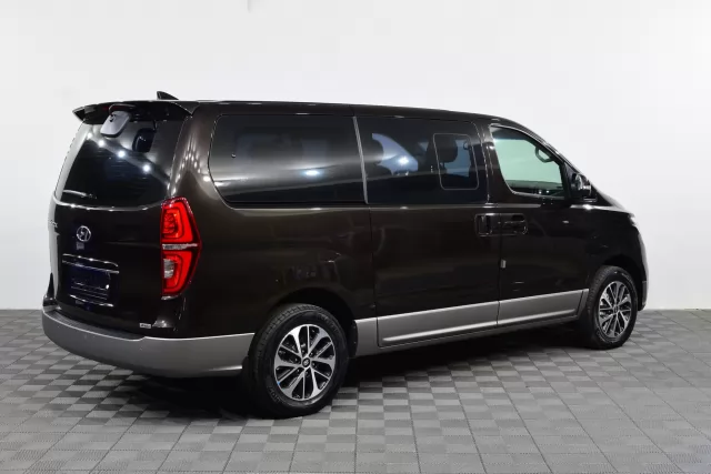 Hyundai Grand Starex 2020