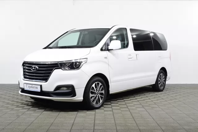 Hyundai Grand Starex 2020