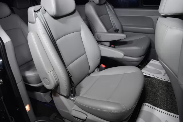 Hyundai Grand Starex 2020