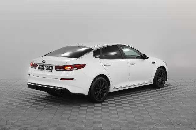 Kia Optima 2020