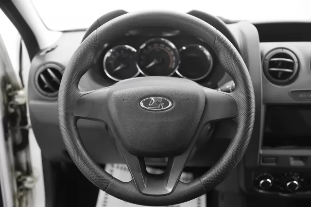 LADA Largus 2022