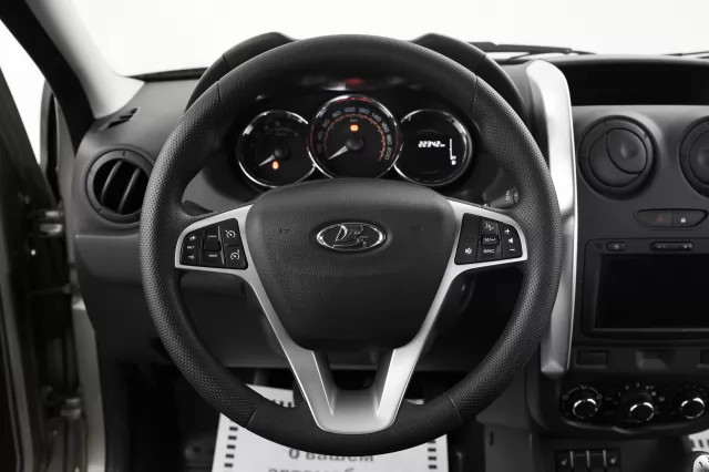 LADA Largus 2022