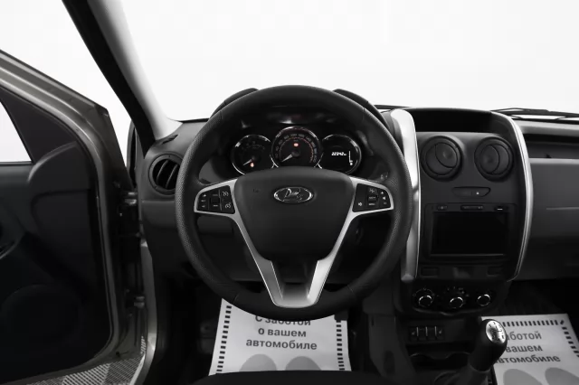 LADA Largus 2022