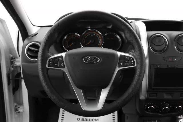 LADA Largus 2022