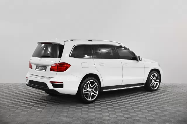 Mercedes-Benz GL-Класс 2015