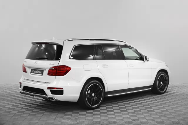 Mercedes-Benz GL-Класс 2015