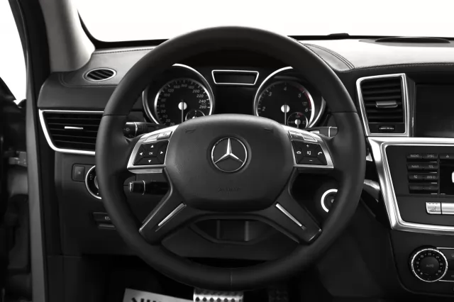 Mercedes-Benz GL-Класс 2015