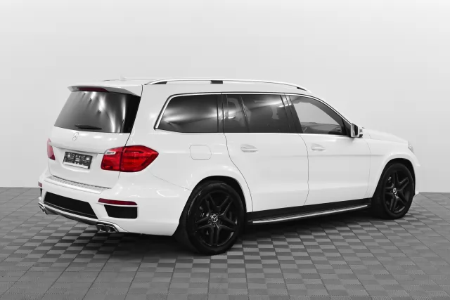 Mercedes-Benz GL-Класс 2015