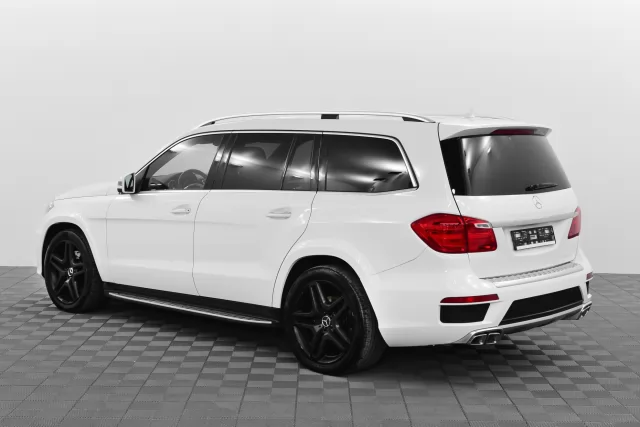Mercedes-Benz GL-Класс 2015