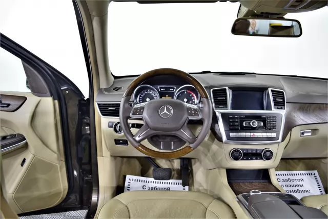 Mercedes-Benz GL-Класс 2015