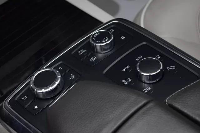 Mercedes-Benz GL-Класс 2015