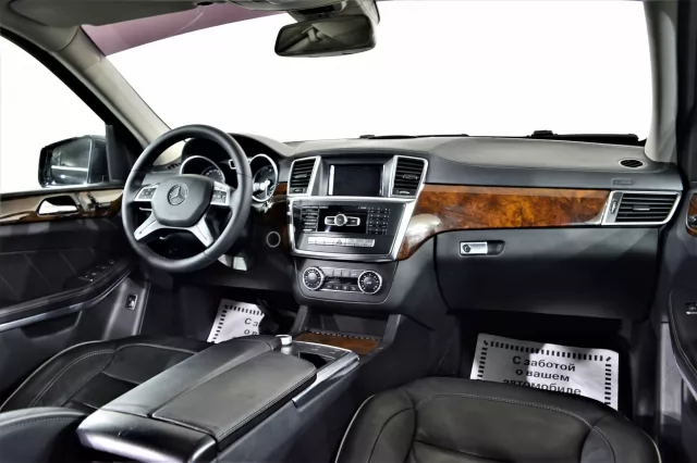 Mercedes-Benz GL-Класс 2016