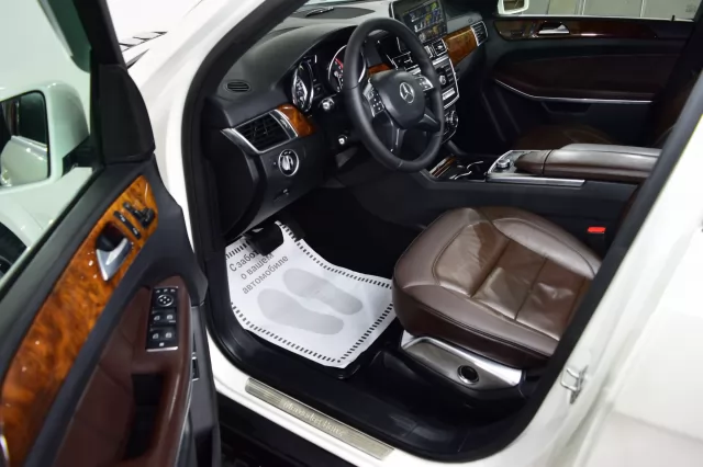 Mercedes-Benz GL-Класс 2016